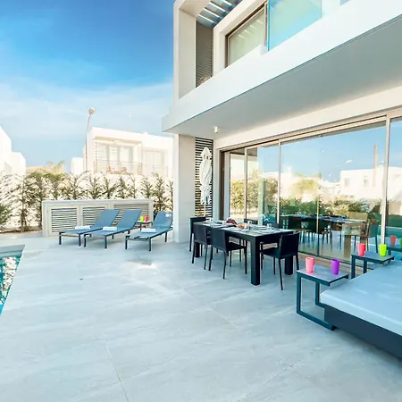 Azure Seaview - Amethyst * Protaras